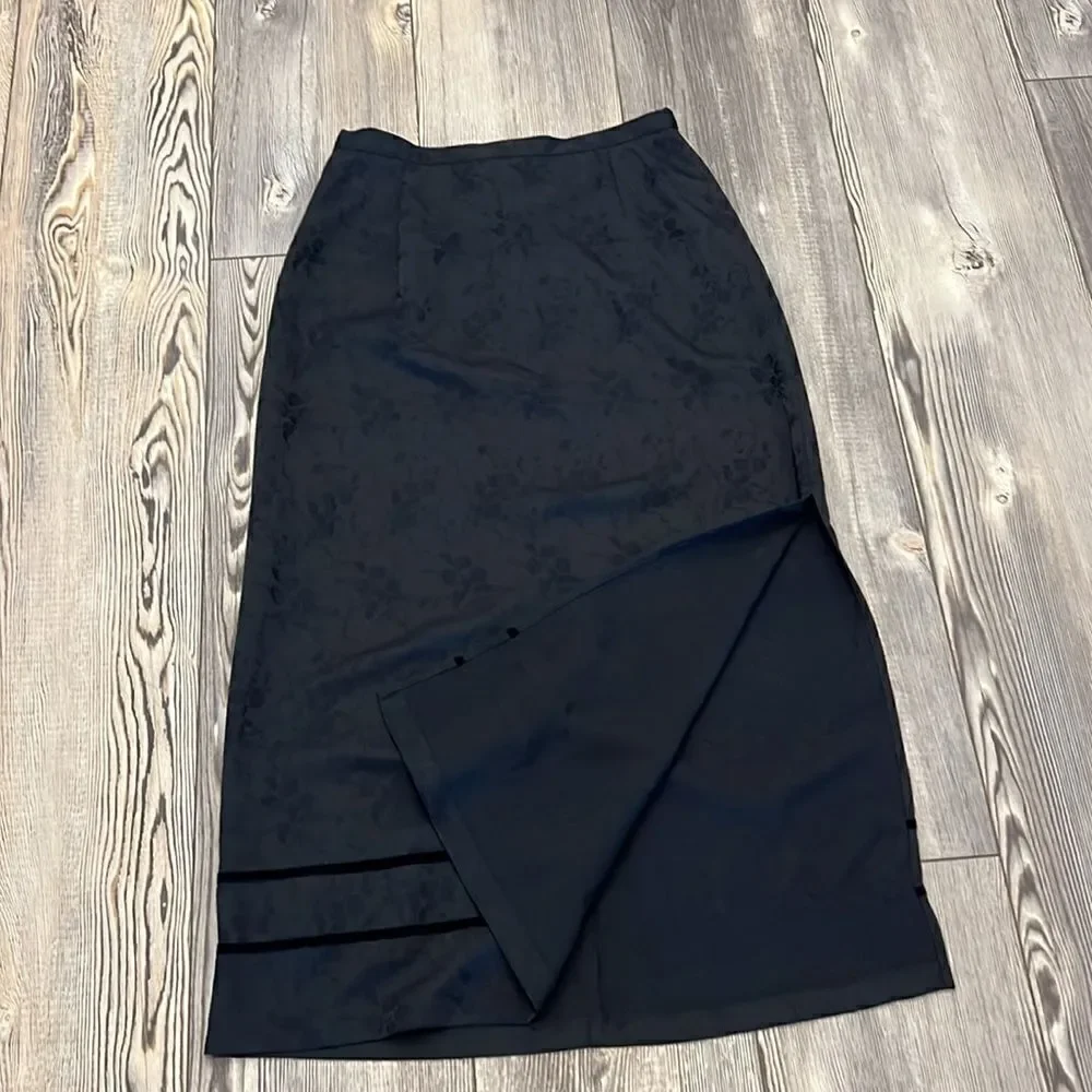 Emma & James Black Skirt with Floral Print